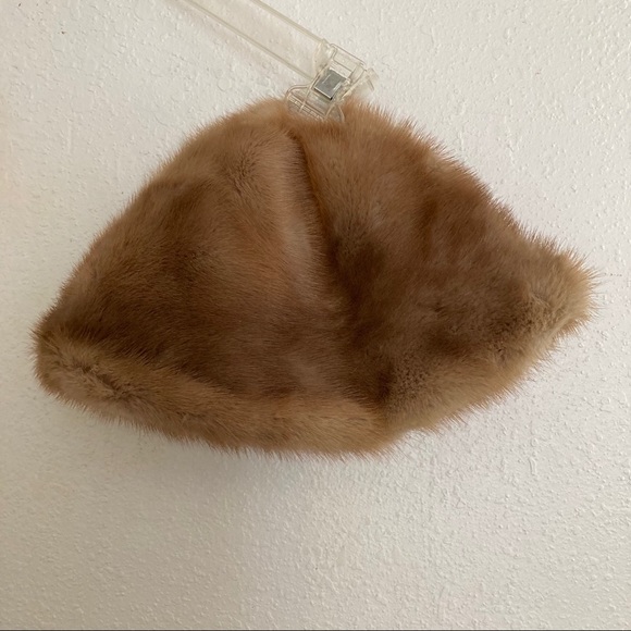 Vintage Fur Hat “Breakfast at Tiffany’s” Style - Picture 4 of 5